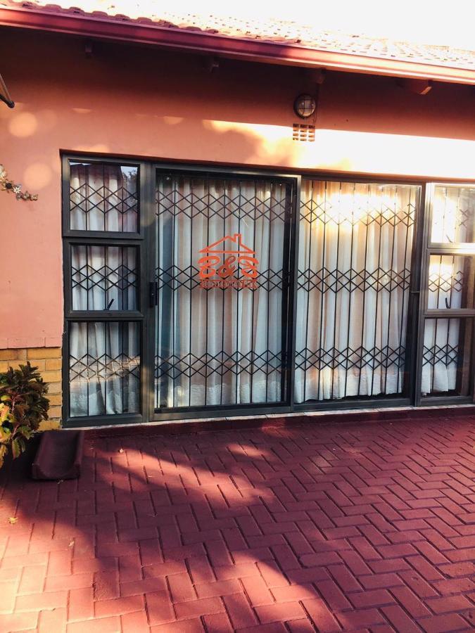 Forever Comfy Bed Bed & Breakfast Вандербейлпарк Екстериор снимка
